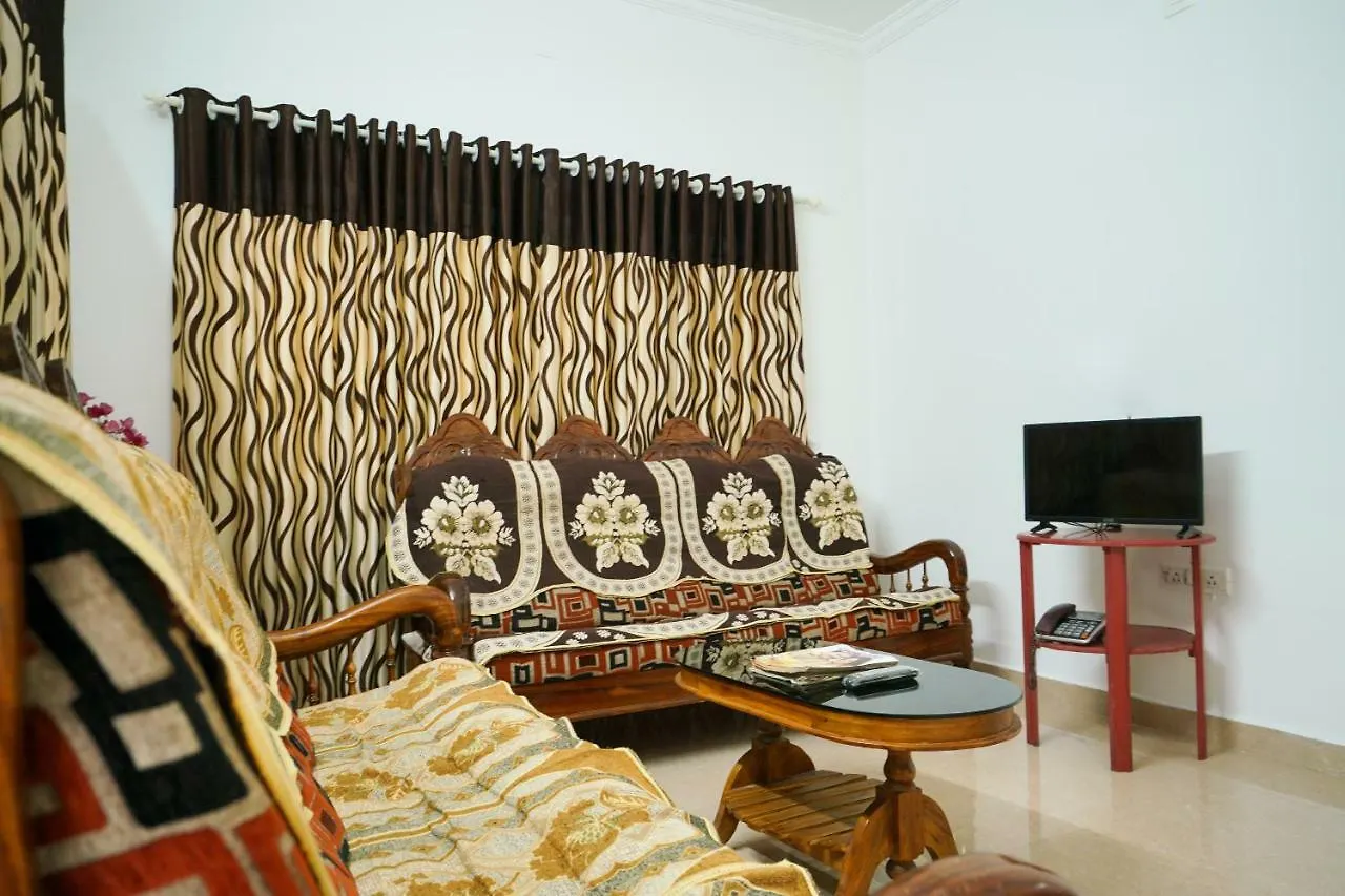 Villa 4Bhk White Snow Spacious Holiday Home Munnar