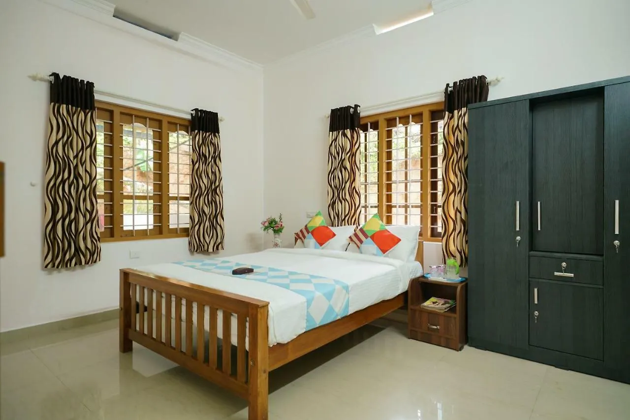 4Bhk White Snow Spacious Holiday Home Munnar 0*,